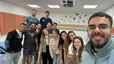 גב ללוחם מפגש עם הלוחמים.jpg